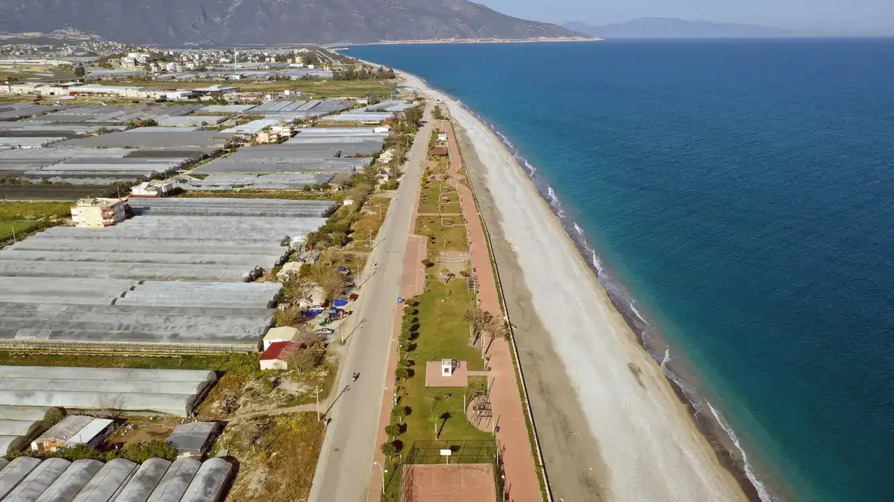 Gazipaşa’dan Kaş’a Deniz Suyu Yer Altına Sızıyor 1